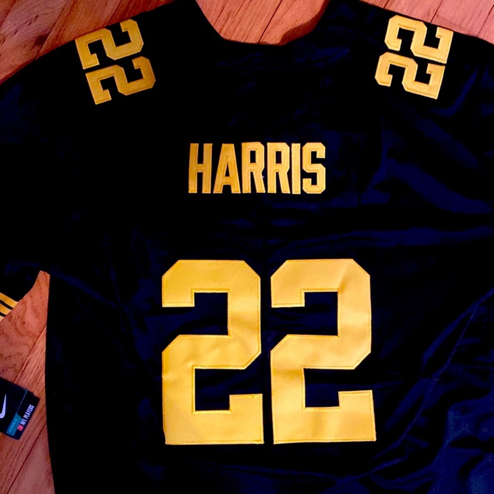 Najee Harris XL Jersey #22